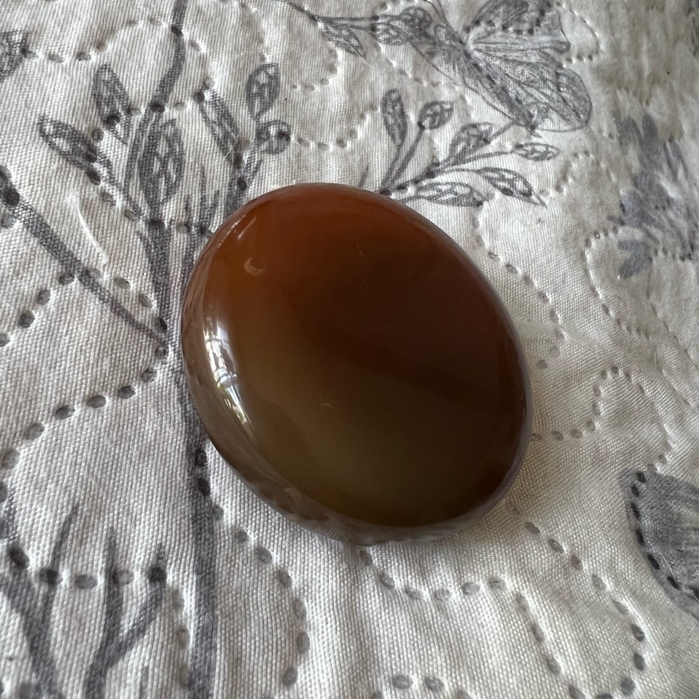 Red agate stone - Picture 2 of 4